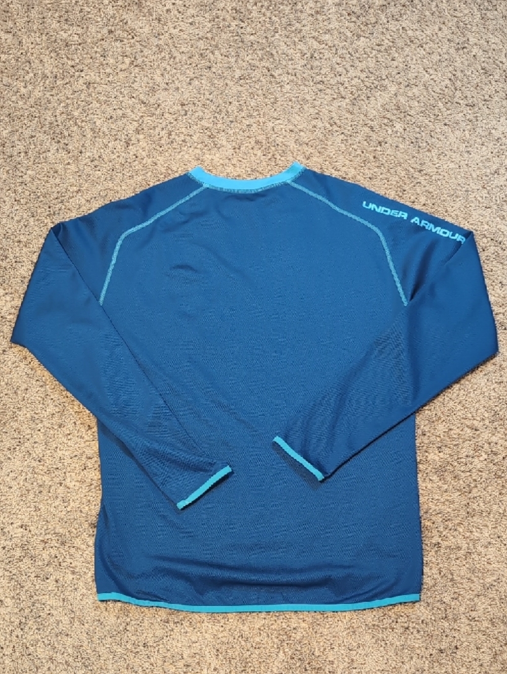Mens UnderArmour Reversible Aquamarine Blue Long Sleeve XL - Picture 7 of 11